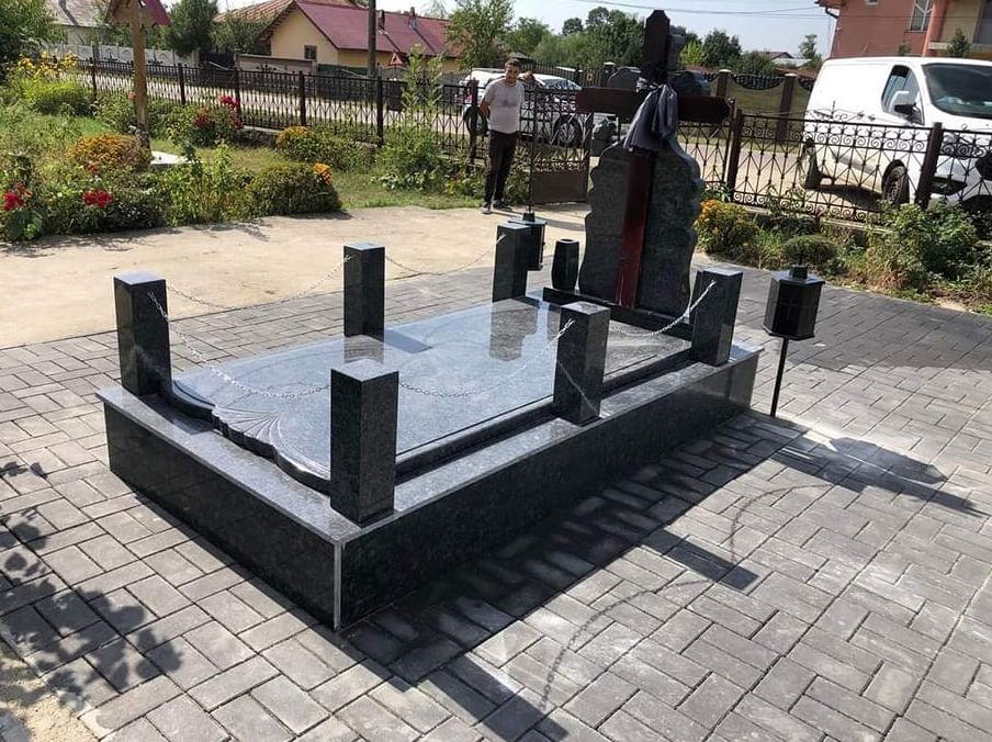 Cavou — Servicii Funerare Remu Roșiorii de Vede — model 3