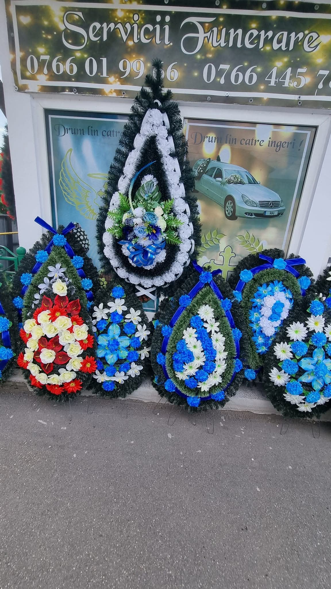 Coroană funerară — Servicii Funerare Remu — model 3