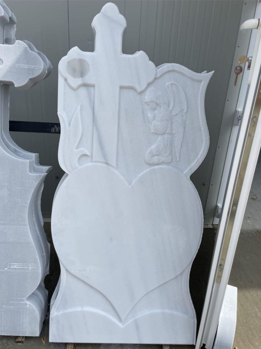 Cruce de marmură — Servicii Funerare Remu — model 4